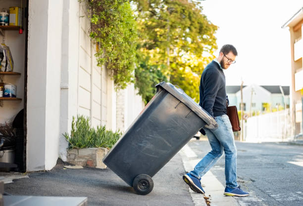 Best Construction Debris Removal  in Belmond, IA